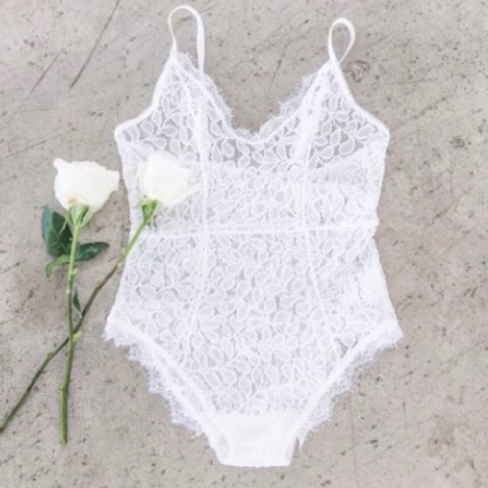 Annie Bing lace bodysuit BNWT